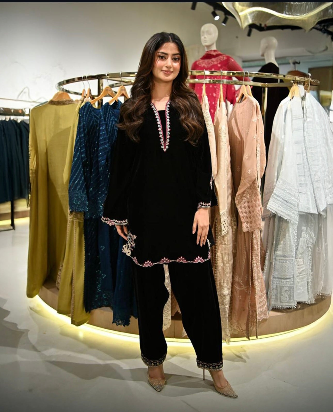 2 Piece velvet suit (Pre Order)