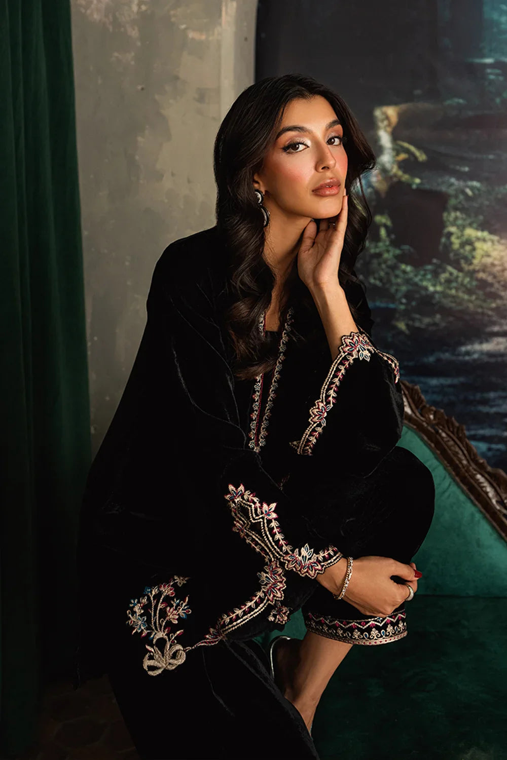 2 Piece velvet suit (Pre Order)