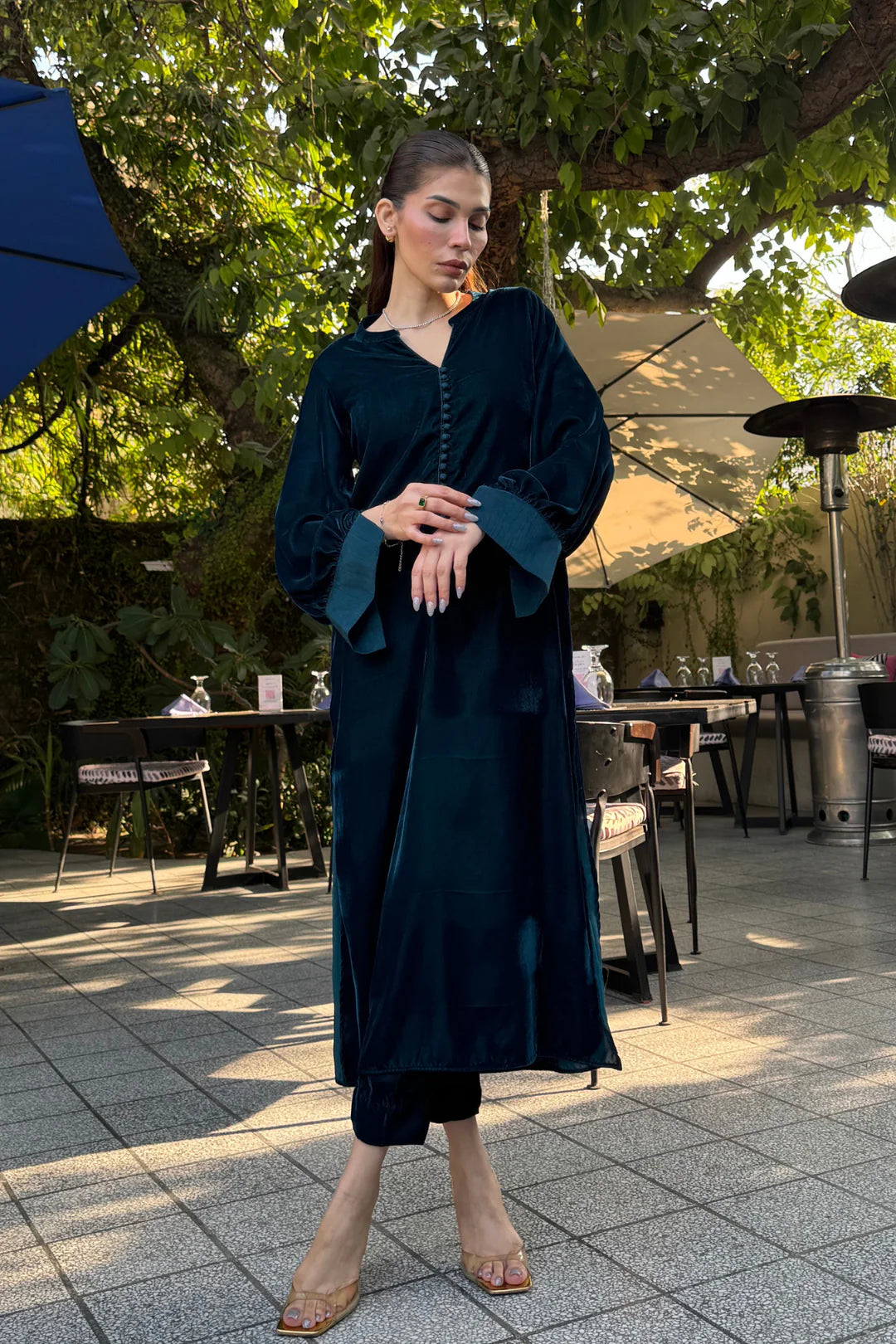 2 Piece velvet dress ( Pre Order)