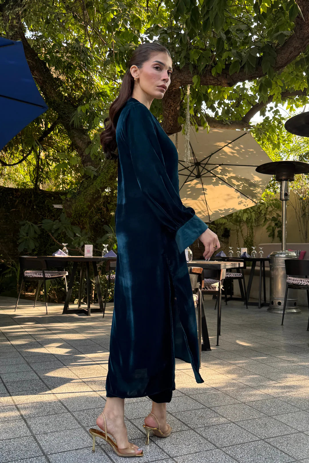 2 Piece velvet dress ( Pre Order)