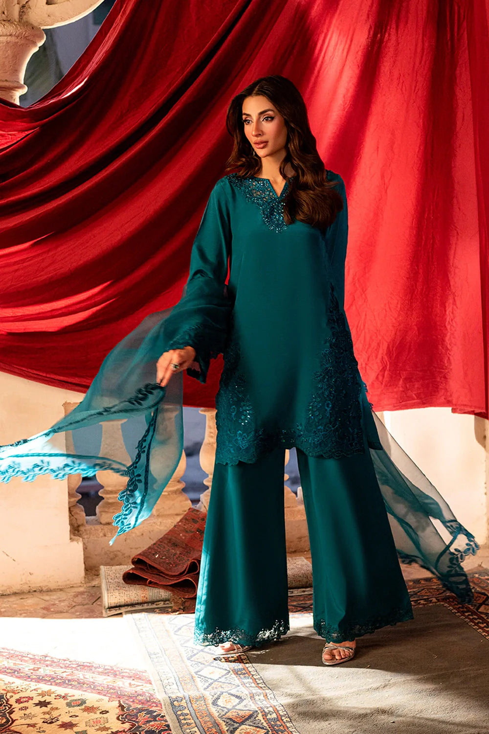 Pakistani stitched suits UK