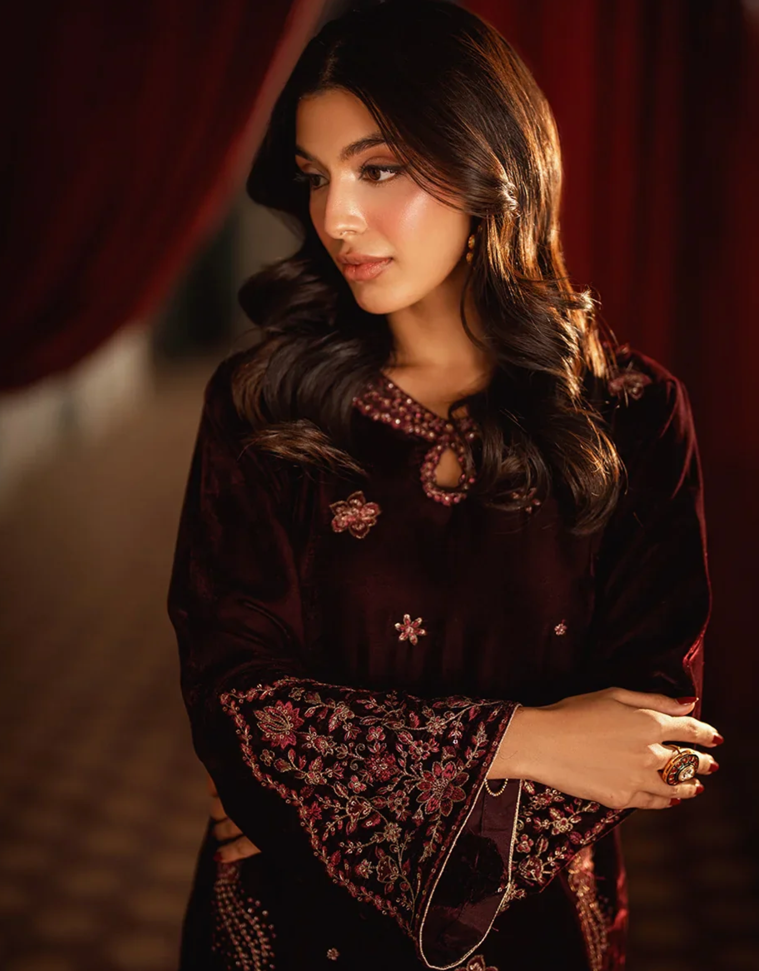 Deep burgundy velvet suit (Pre order)